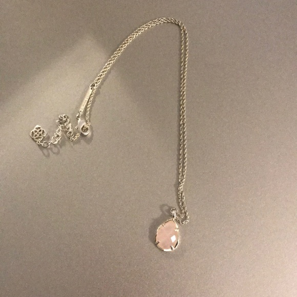Kendra Scott necklace - Picture 1 of 1